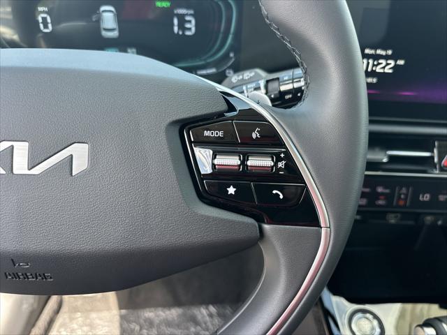 new 2025 Kia Niro car, priced at $33,060