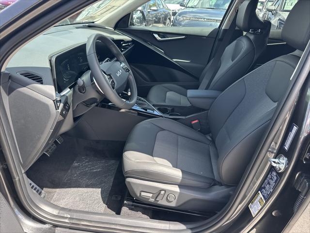 new 2025 Kia Niro car, priced at $33,060