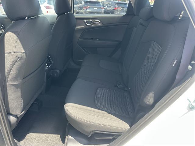 new 2025 Kia Sportage car, priced at $29,061