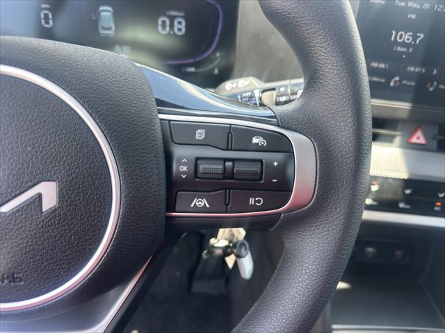 new 2025 Kia Sportage car, priced at $29,061