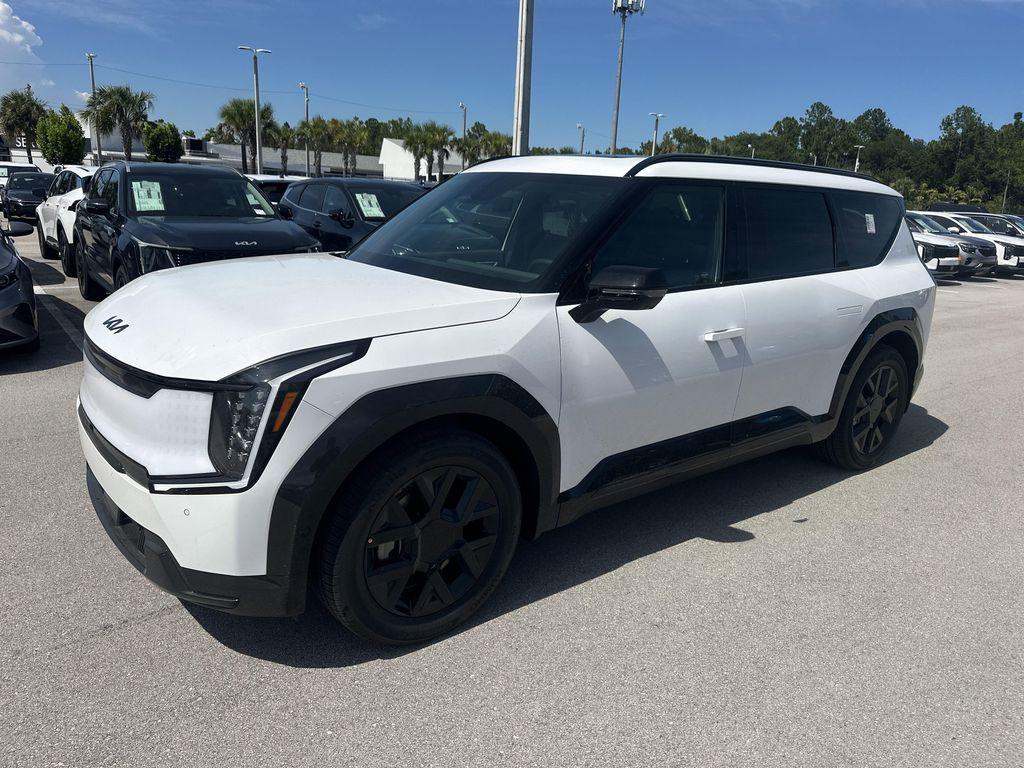 new 2026 Kia EV9 car, priced at $68,165