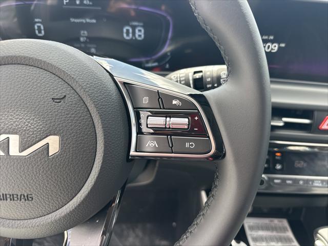 new 2025 Kia Seltos car, priced at $28,745