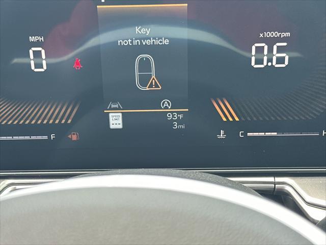 new 2025 Kia Sorento car, priced at $33,735