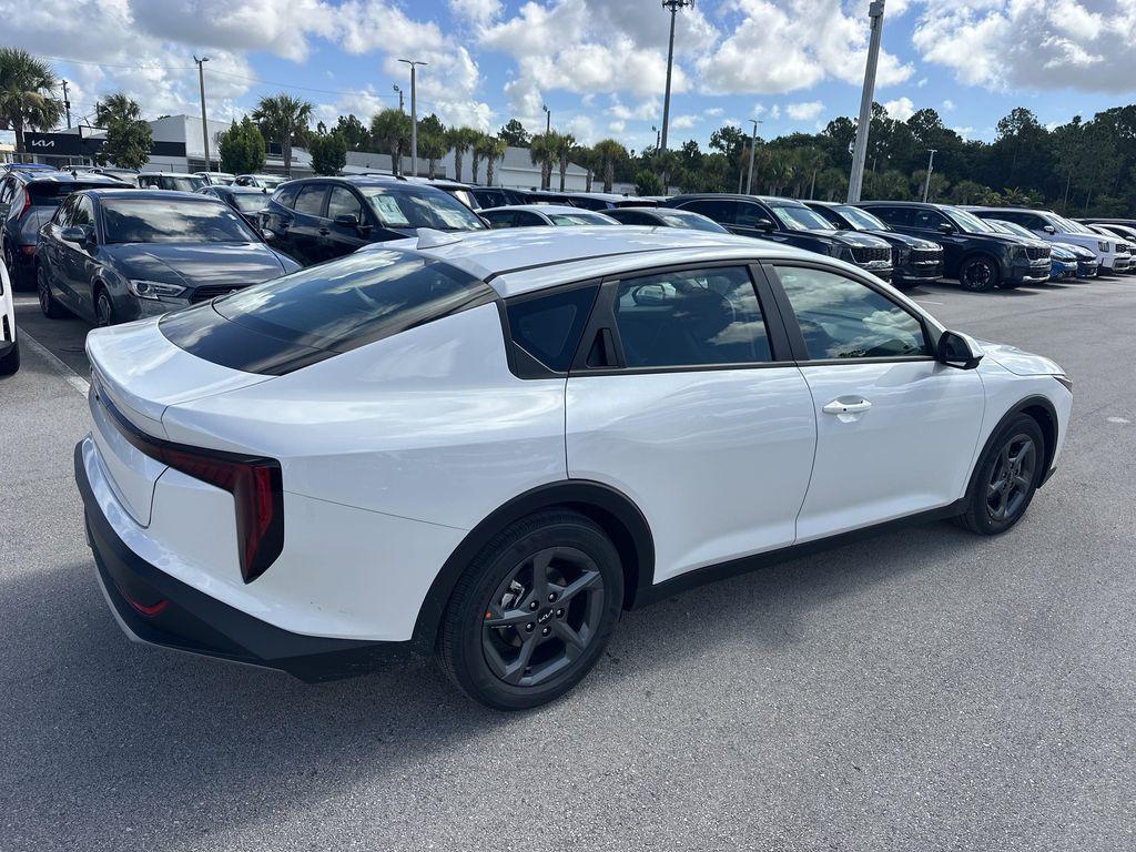 new 2025 Kia K4 car, priced at $24,850