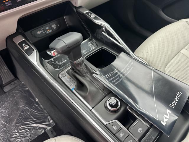 new 2025 Kia Sorento car, priced at $38,175