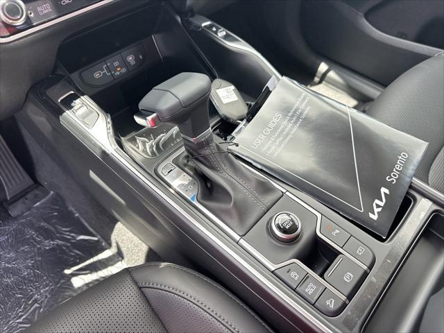 new 2025 Kia Sorento car, priced at $37,935