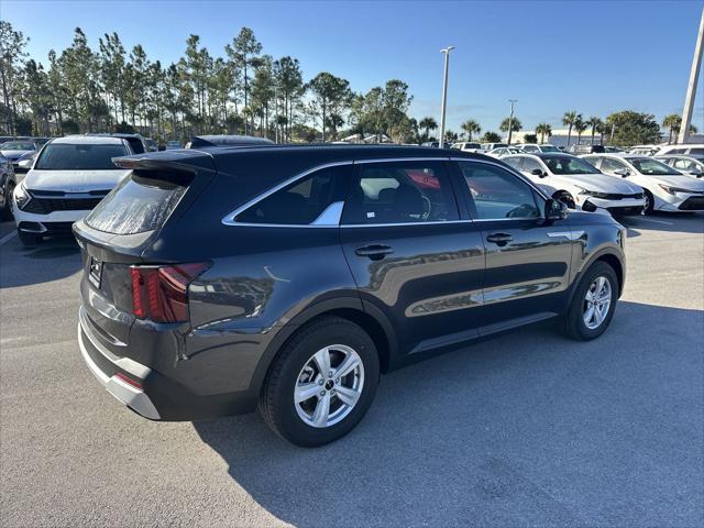 new 2025 Kia Sorento car, priced at $33,590