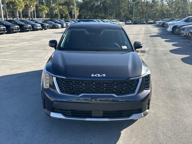 new 2025 Kia Sorento car, priced at $33,590