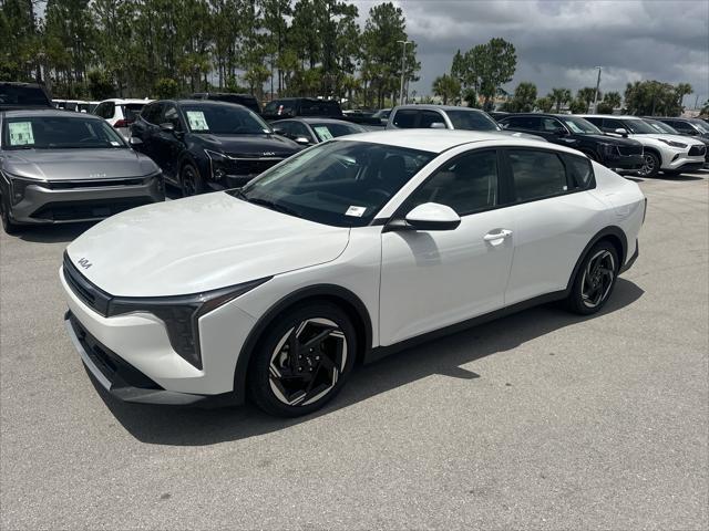 new 2025 Kia K4 car, priced at $25,552