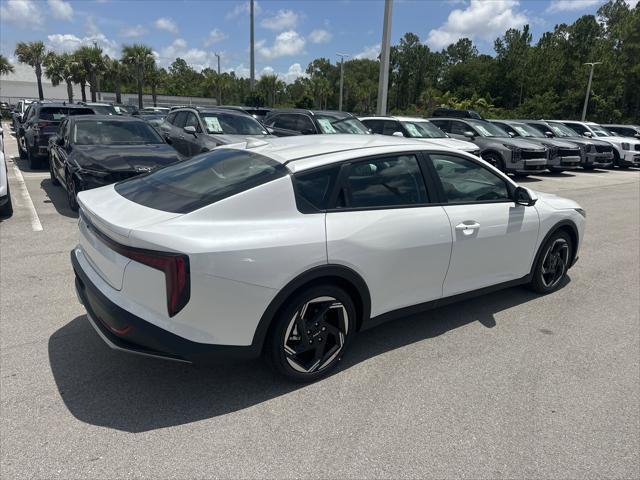 new 2025 Kia K4 car, priced at $25,294