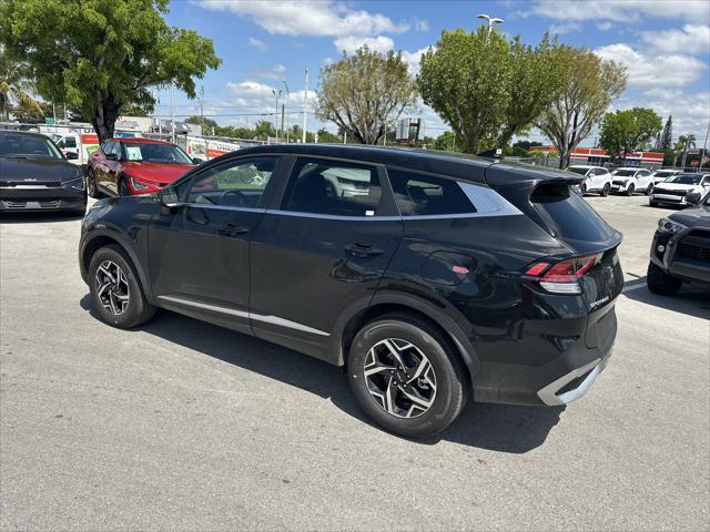 new 2025 Kia Sportage car, priced at $30,452