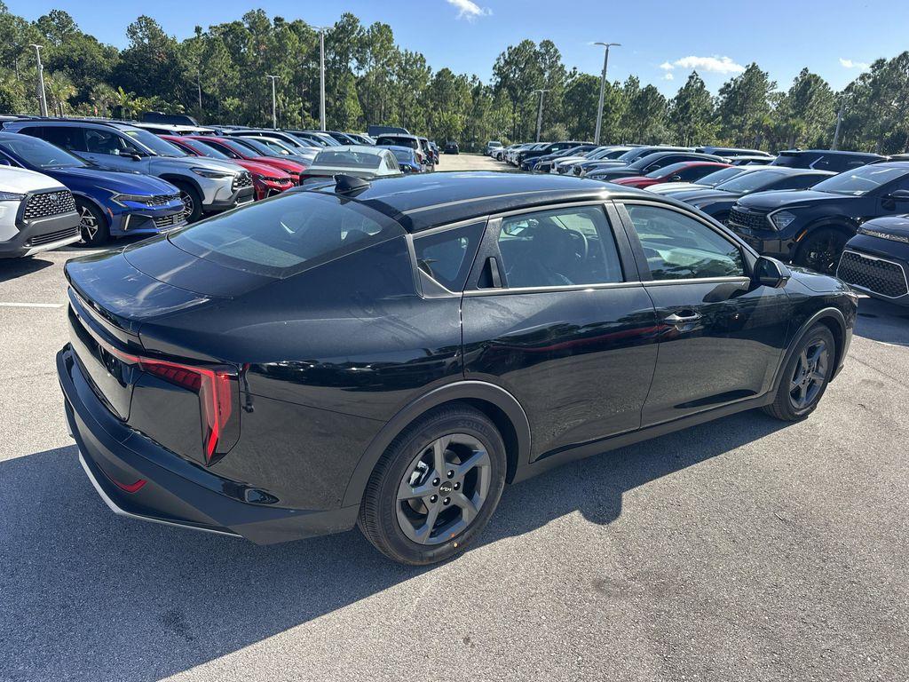 new 2025 Kia K4 car, priced at $23,888