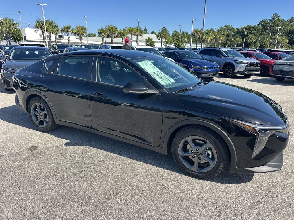 new 2025 Kia K4 car, priced at $23,888