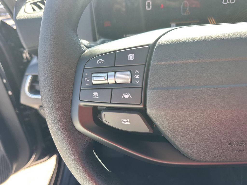 new 2025 Kia K4 car, priced at $23,888