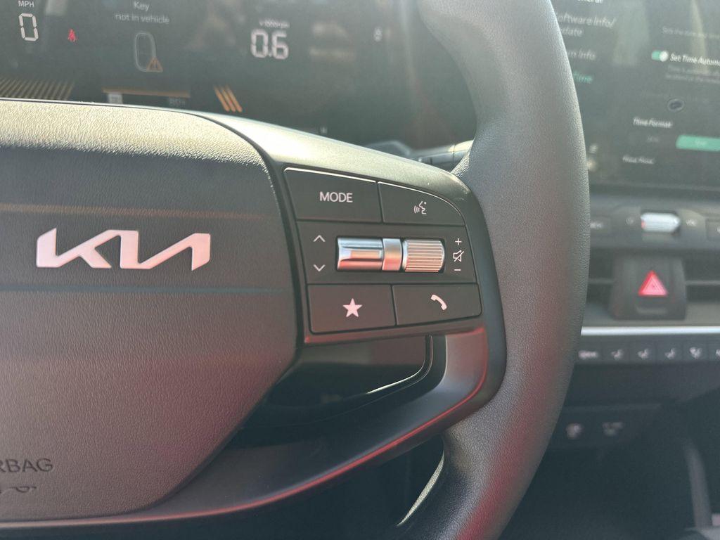 new 2025 Kia K4 car, priced at $23,888
