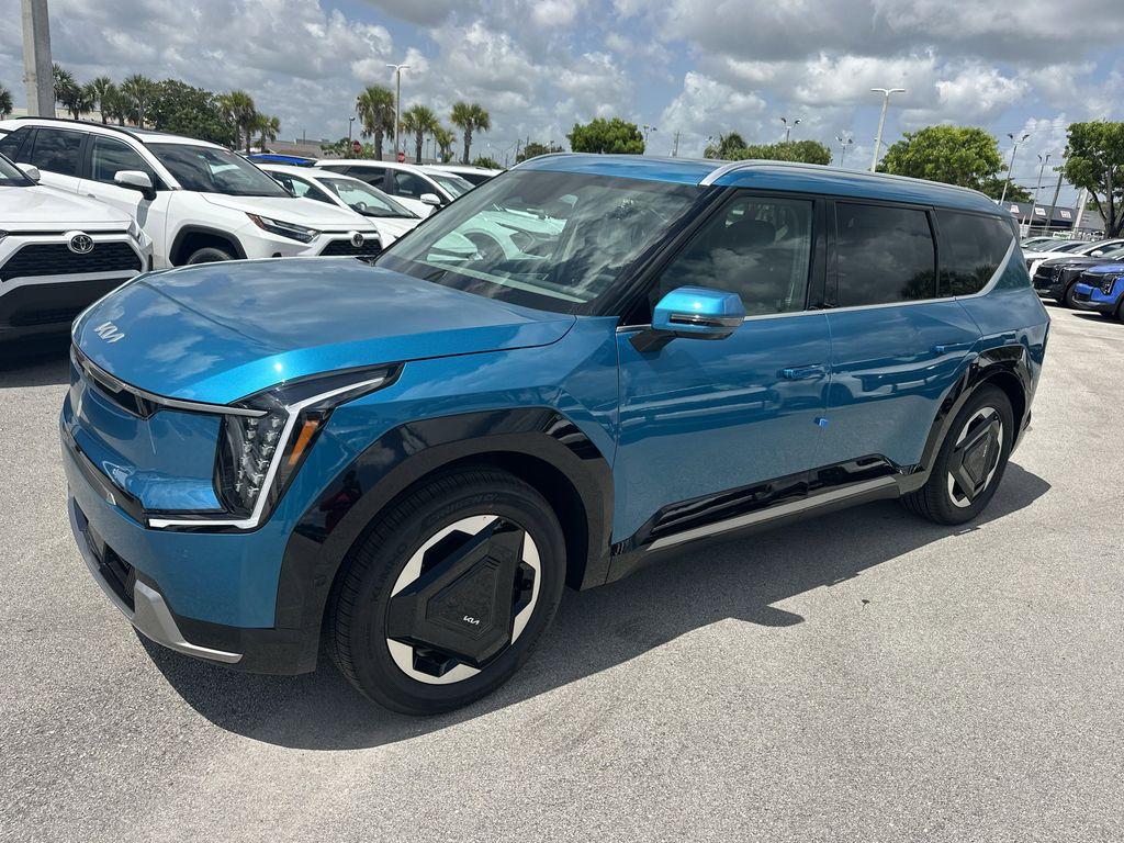 new 2026 Kia EV9 car, priced at $62,770