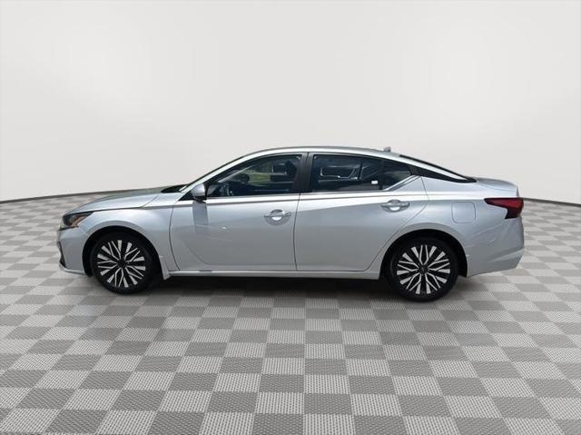 used 2023 Nissan Altima car, priced at $18,921