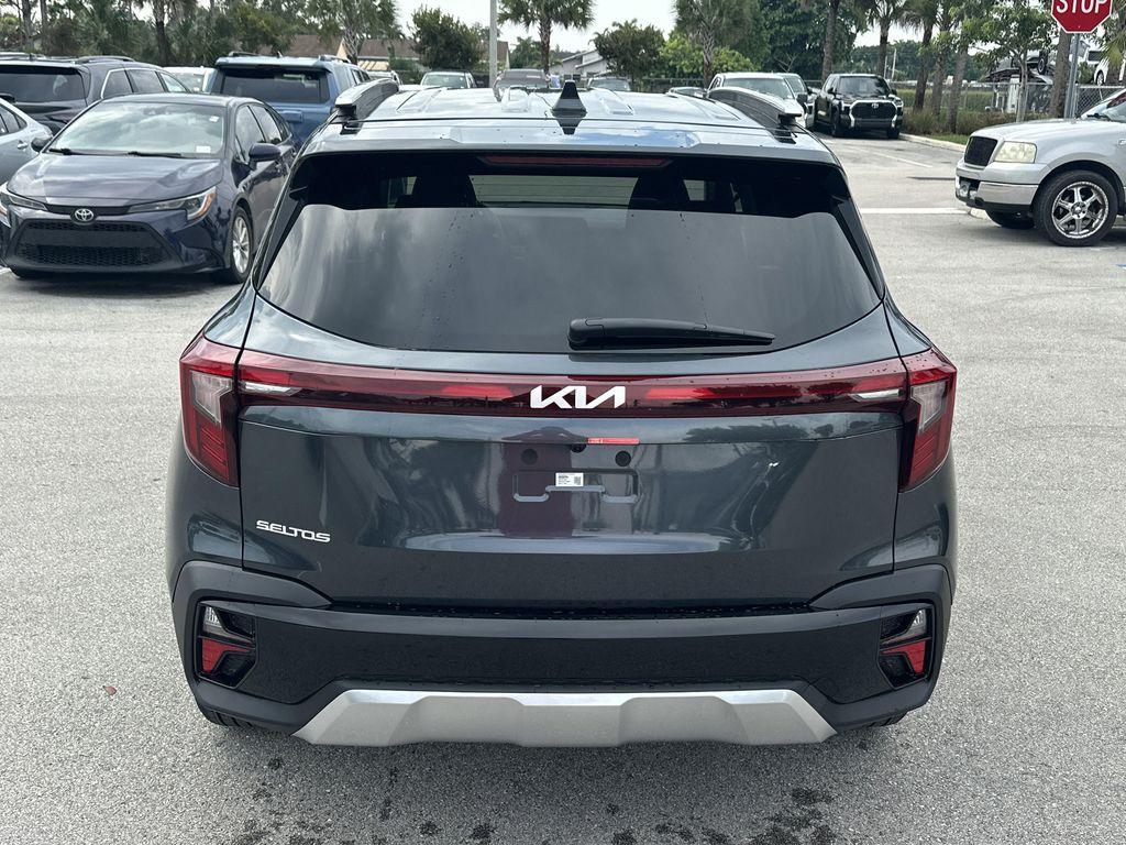 new 2026 Kia Seltos car, priced at $27,115