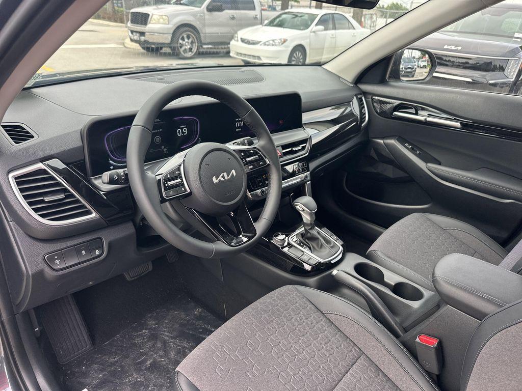 new 2026 Kia Seltos car, priced at $27,115