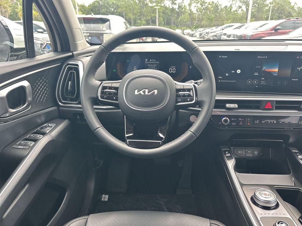 new 2025 Kia Sorento Hybrid car, priced at $40,038