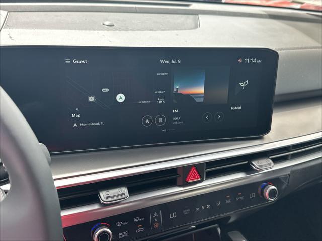 new 2025 Kia Sorento Hybrid car, priced at $40,855
