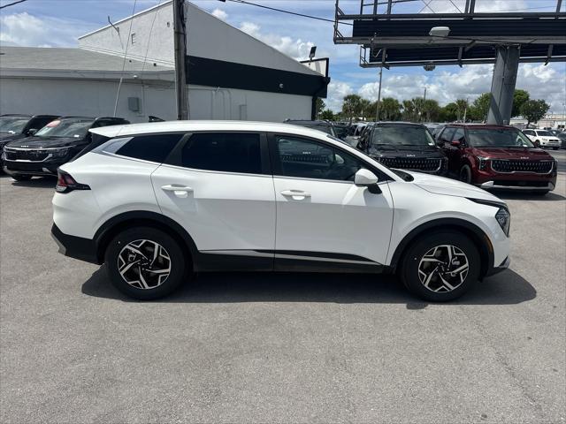 new 2025 Kia Sportage car, priced at $29,355