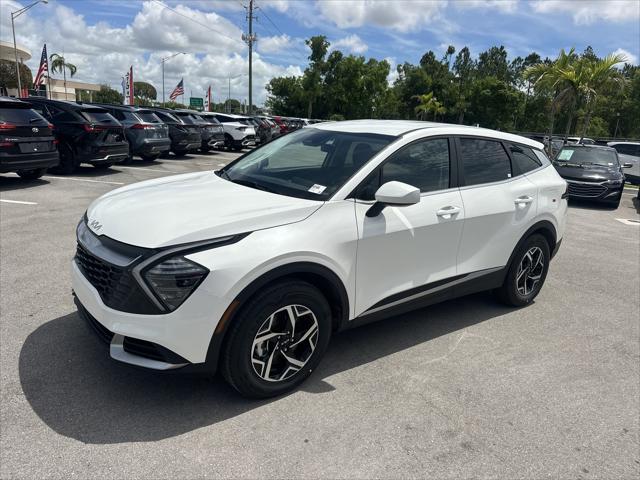 new 2025 Kia Sportage car, priced at $29,355