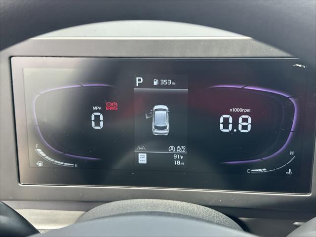 new 2025 Kia Sportage car, priced at $29,355