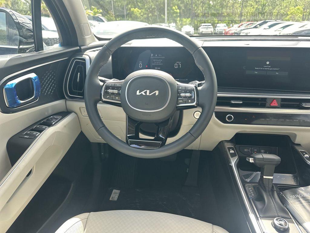 new 2025 Kia Sorento car, priced at $37,976