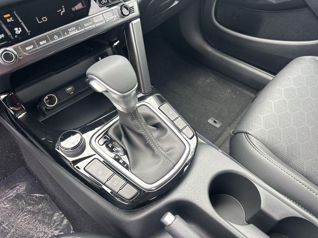 new 2025 Kia Seltos car, priced at $27,115