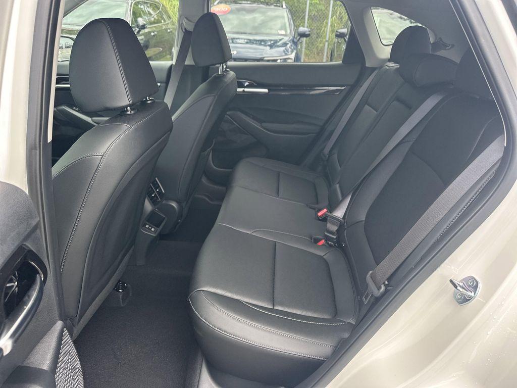 new 2025 Kia Seltos car, priced at $27,115