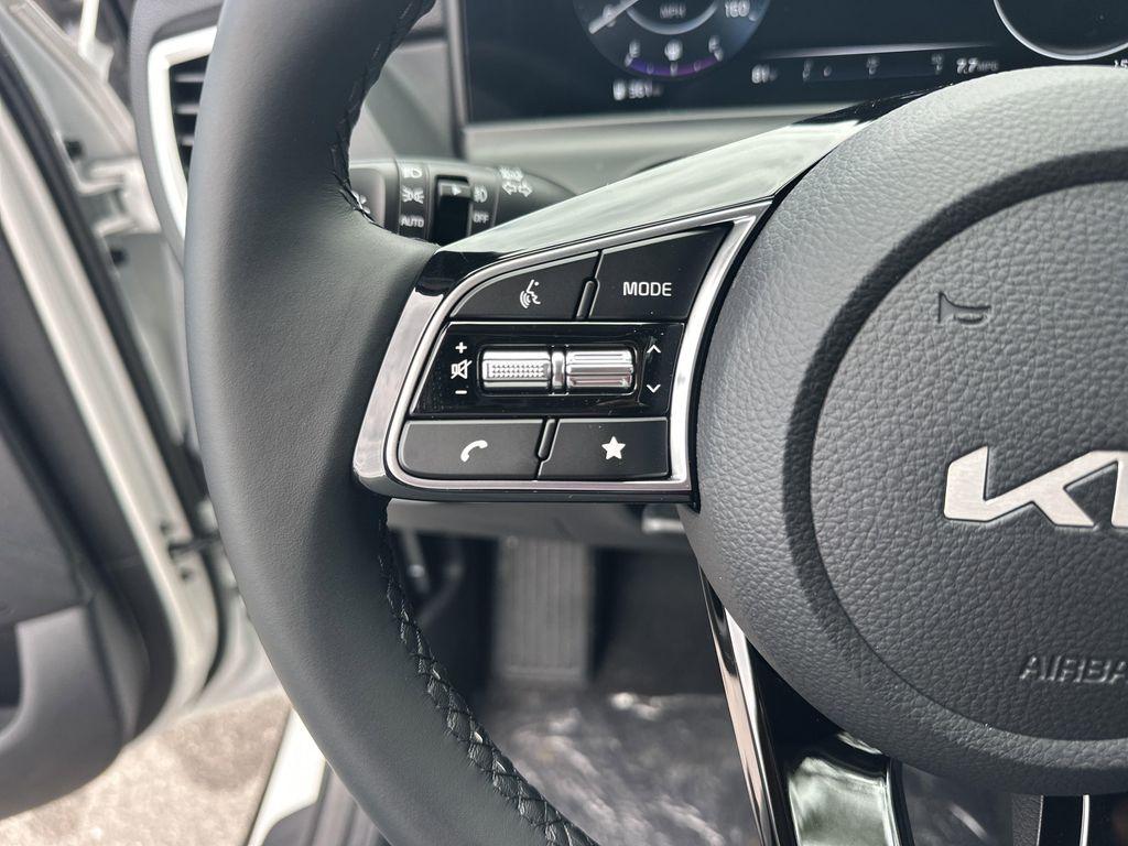 new 2025 Kia Seltos car, priced at $27,115