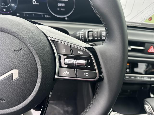 new 2025 Kia Seltos car, priced at $27,680