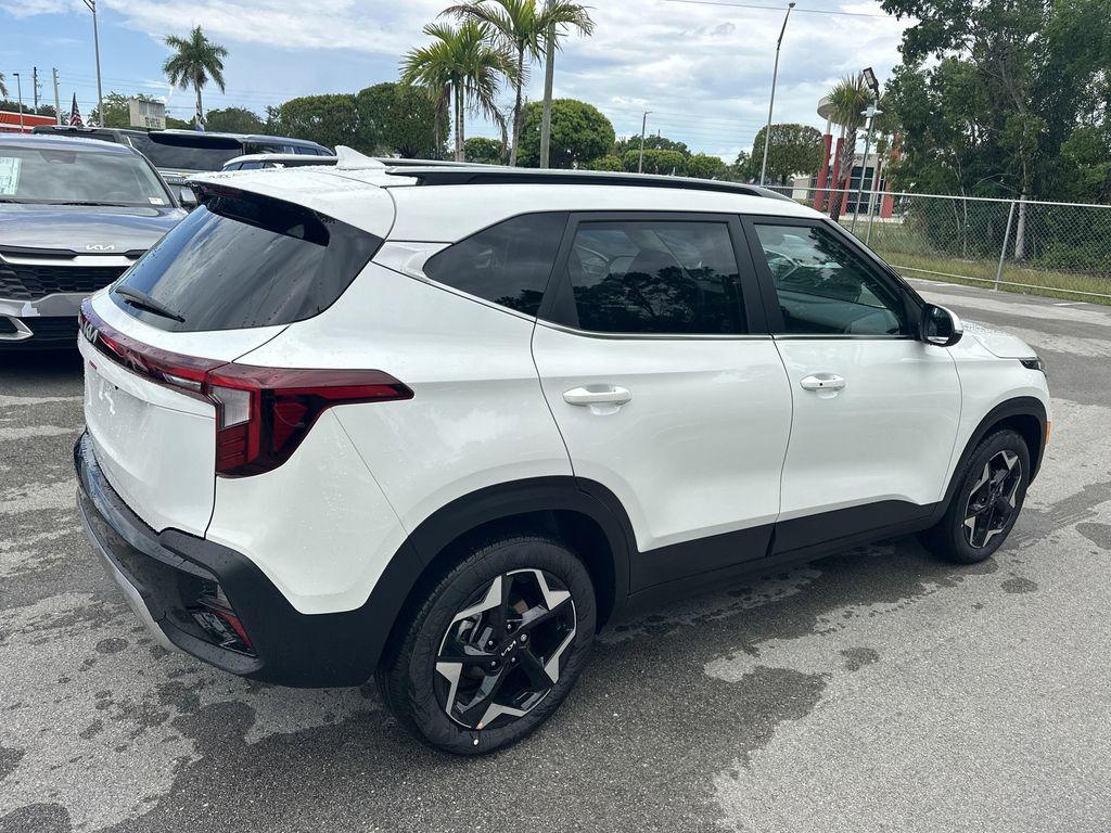 new 2025 Kia Seltos car, priced at $27,115