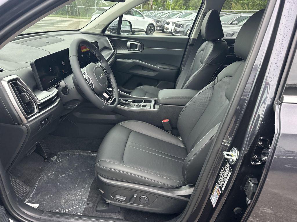 new 2025 Kia Sorento car, priced at $39,490