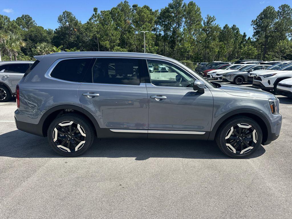 new 2025 Kia Telluride car, priced at $40,396