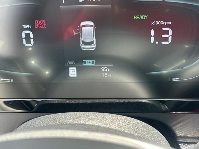 new 2025 Kia Sportage Hybrid car, priced at $30,360