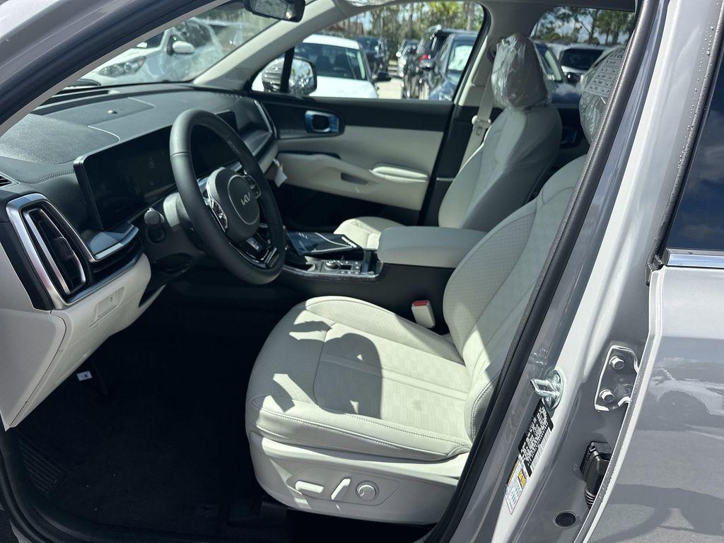new 2025 Kia Sorento car, priced at $38,855