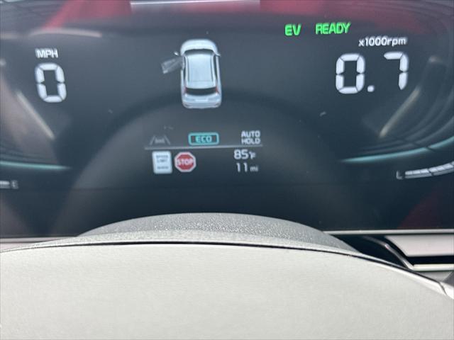 new 2025 Kia Niro car, priced at $33,789