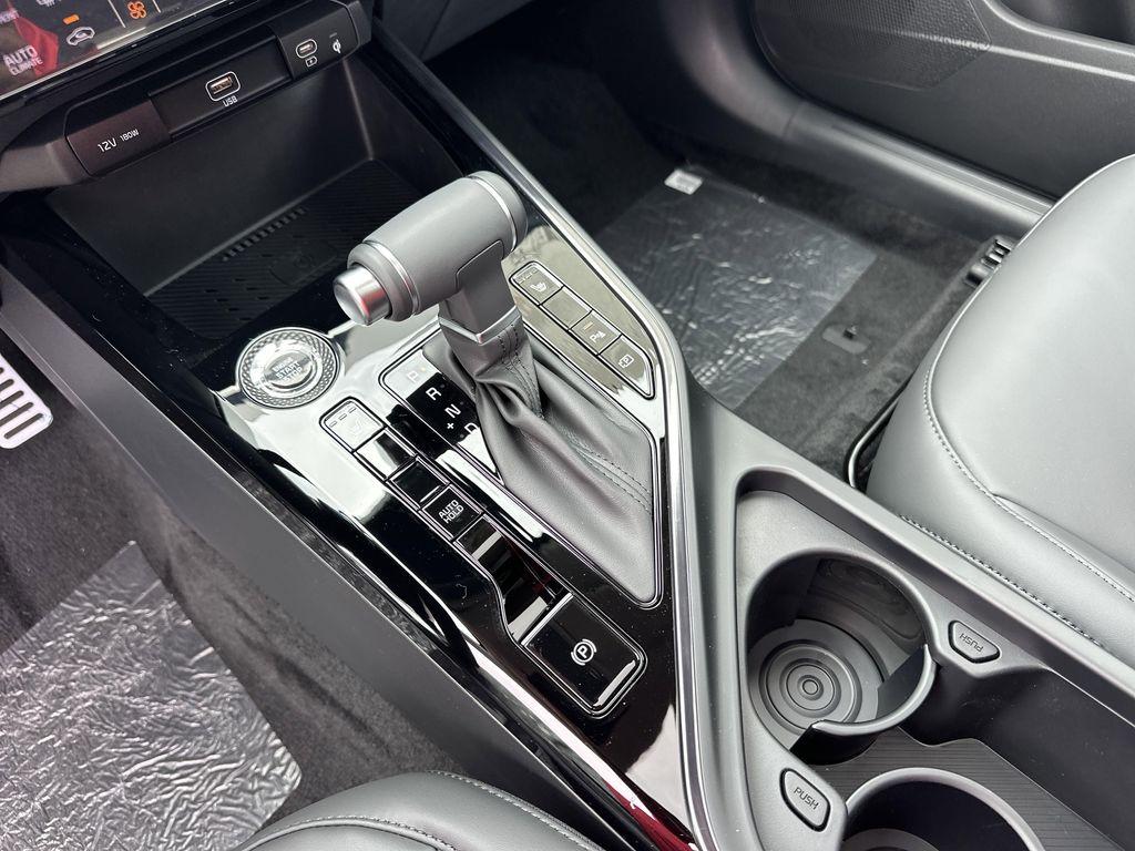 new 2025 Kia Niro car, priced at $32,765