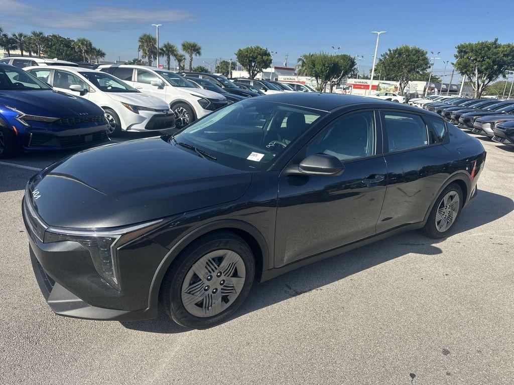 new 2025 Kia K4 car, priced at $22,908