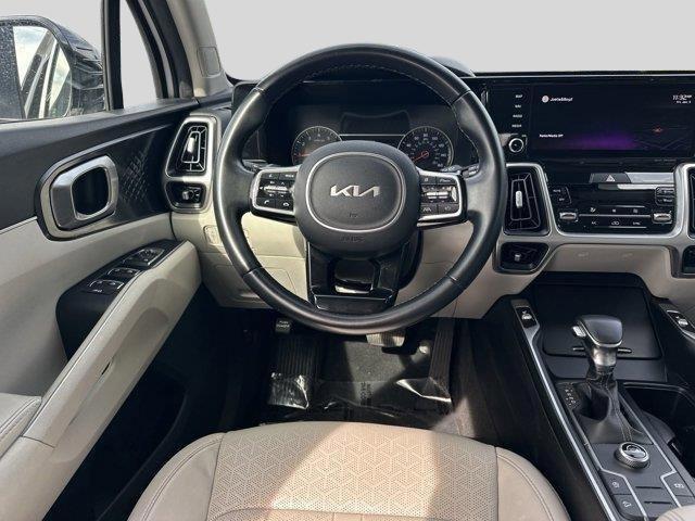 used 2022 Kia Sorento car, priced at $23,674