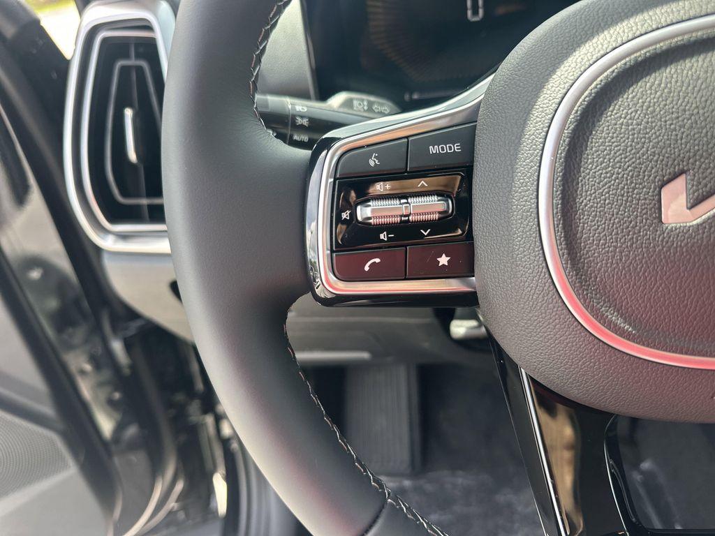 new 2025 Kia Sorento car, priced at $37,476