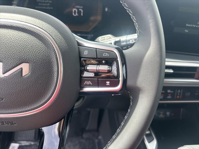 new 2025 Kia Sorento car, priced at $38,635