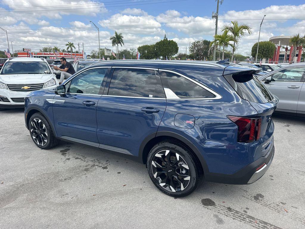 new 2025 Kia Sorento car, priced at $39,548