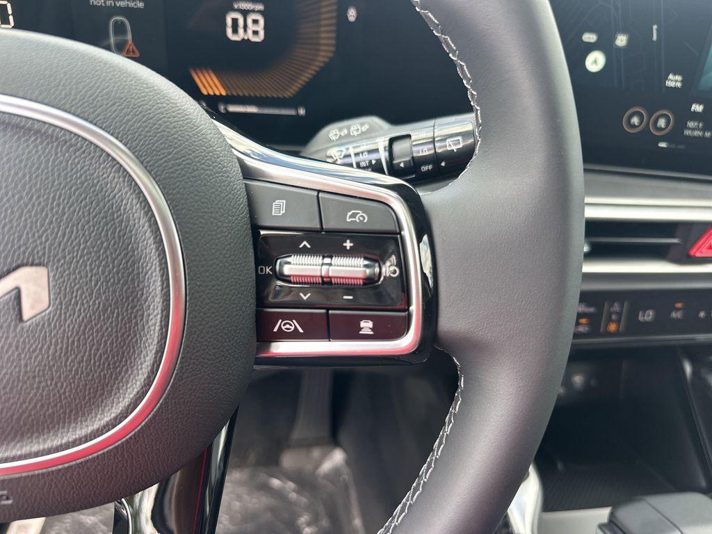 new 2025 Kia Sorento car, priced at $39,548