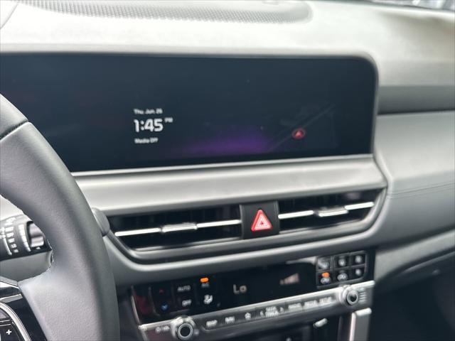 new 2025 Kia Seltos car, priced at $28,174