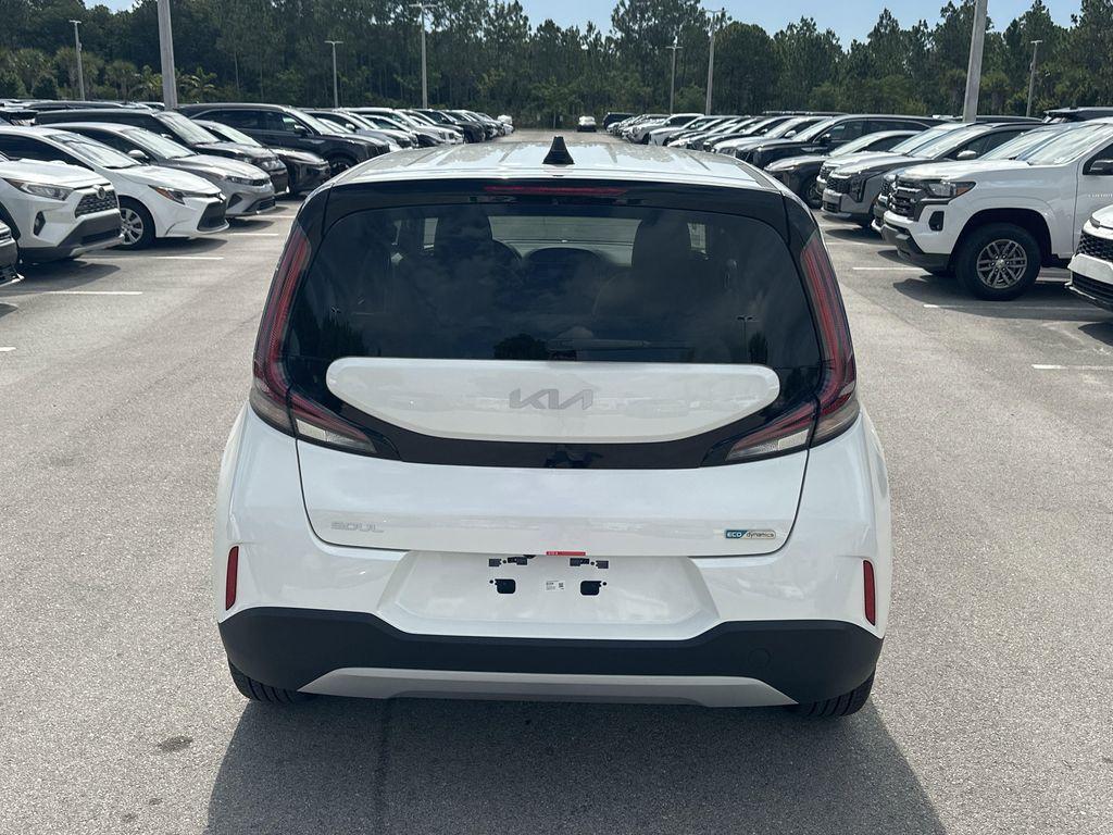 new 2025 Kia Soul car, priced at $25,477