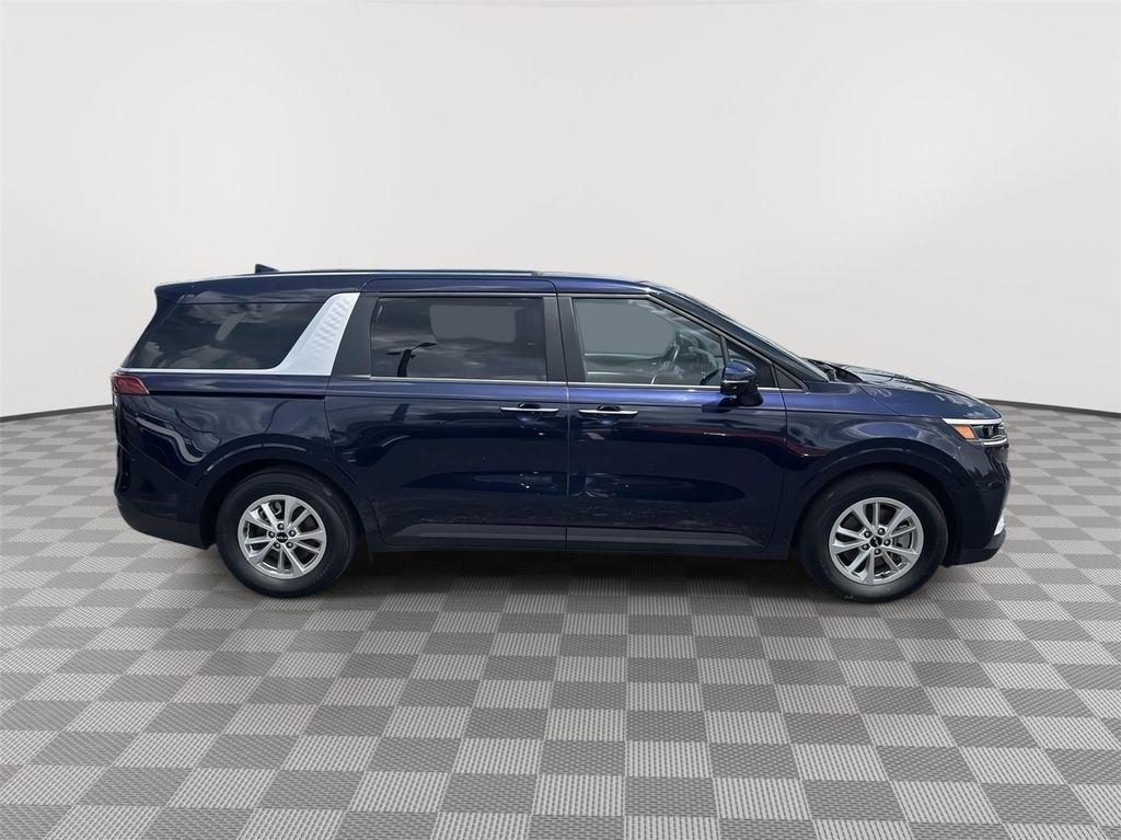 used 2024 Kia Carnival car, priced at $30,035