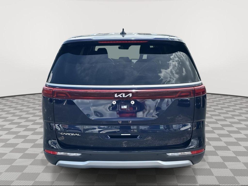 used 2024 Kia Carnival car, priced at $30,035